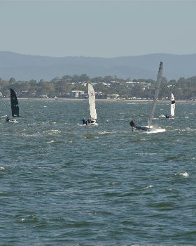 2022 HYC Winterbash Race 3, Multihulls