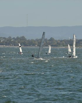2022 HYC Winterbash Race 3, Multihulls