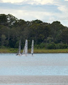 Lake Samsonvale Water Sports Association (LSWSA) 2022 Regatta (Race 1, Sunday)
