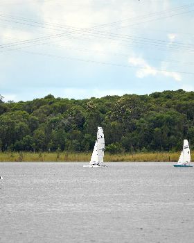 Lake Samsonvale Water Sports Association (LSWSA) 2022 Regatta (Race 1, Sunday)