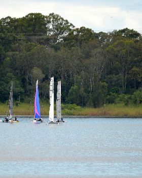 Lake Samsonvale Water Sports Association (LSWSA) 2022 Regatta (Race 1, Sunday)