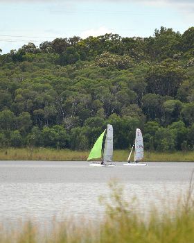 Lake Samsonvale Water Sports Association (LSWSA) 2022 Regatta (Race 1, Sunday)