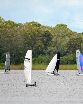 Lake Samsonvale Water Sports Association (LSWSA) 2022 Regatta (Race 1, Sunday)