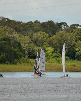 Lake Samsonvale Water Sports Association (LSWSA) 2022 Regatta (Race 1, Sunday)