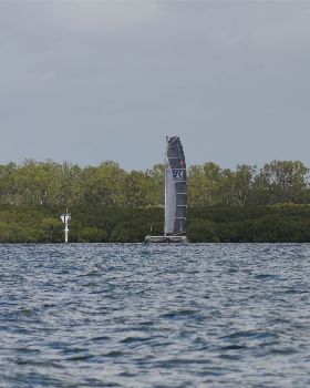 BOSS Racing (Catamaran) 2018 B2G