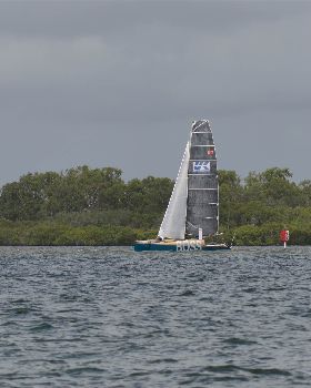 BOSS Racing (Catamaran) 2018 B2G