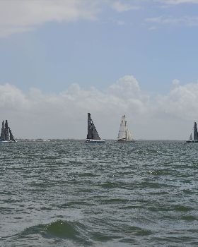 BOSS Racing (Catamaran) 2018 B2G