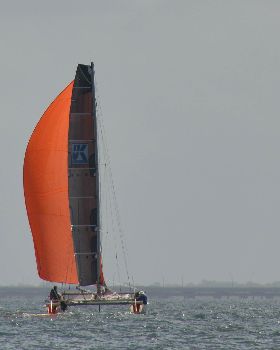 BOSS Racing (Catamaran) 2018 B2G