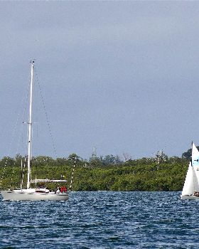 2018 Brisbane to Gladstone Multihull Race Start
