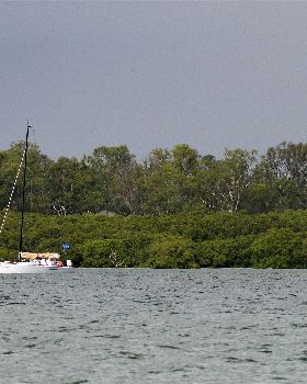2018 Brisbane to Gladstone Multihull Race Start