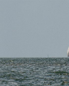2018 Brisbane to Gladstone Multihull Race Start