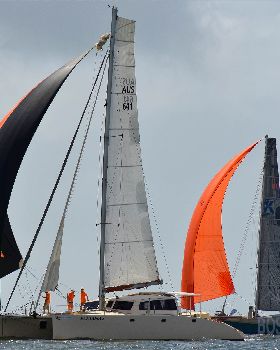 2018 Brisbane to Gladstone Multihull Race Start