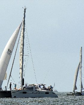 2018 Brisbane to Gladstone Multihull Race Start