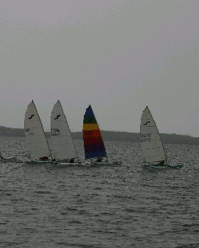 Maricat 4.3m Sailing