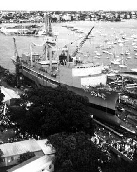 history-shipbuilding-11-sucesslaunch