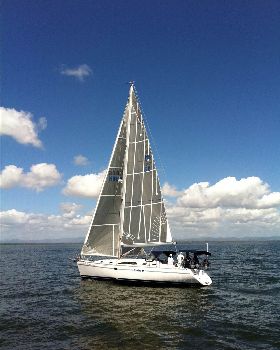In mast furling carbon main