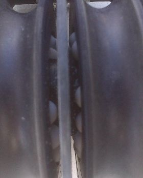 Block bearings missing