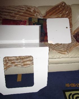 engine cover and kero tank 001