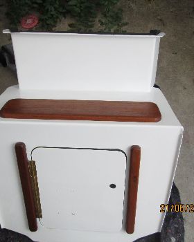 engine cover 002