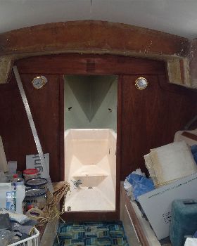 anchor hatch 006