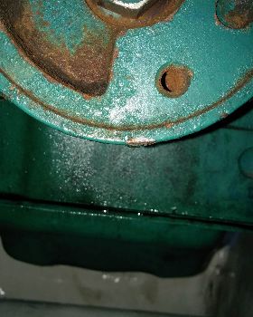 D1-30 oil leak