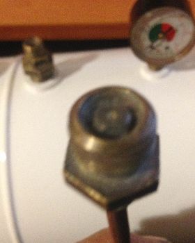 fuel tank fitting 2 004