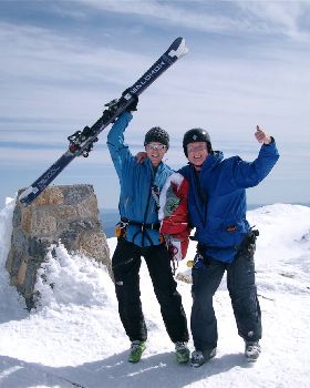 Snow kiting to the top of Mt Kosciuszko