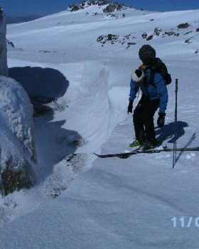 NICE SPOT TO DIG A SNOW CAVE NW OF RAMSHEAD
