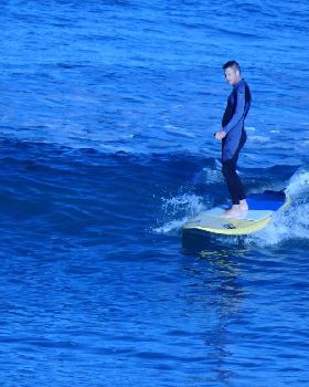 Surfs Up 2