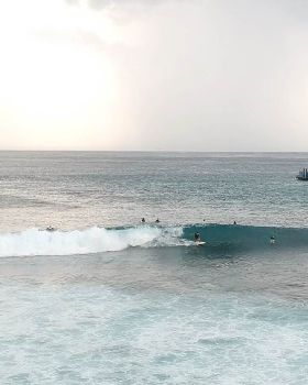 general waves in surfing