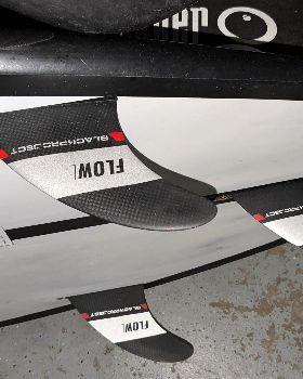 Black Project Flow fins