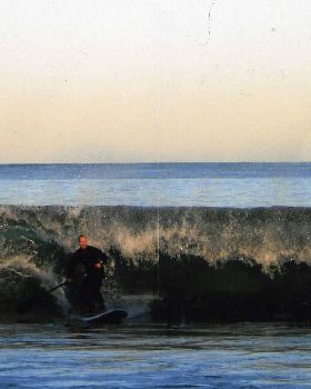 Fun in the wind. Northern reef break Perth