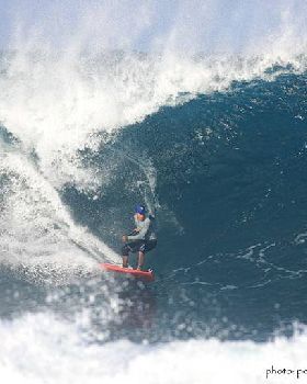 Ikaika Kalama Paddle Surf Hawaii