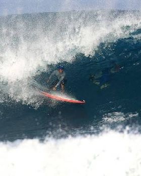 Ikaika Kalama Paddle Surf Hawaii