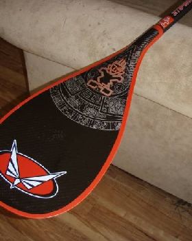 Starboard carbon paddle