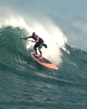 Queensland SUP on North Shore HAWAII