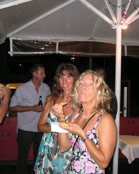 Annie & Laurie
