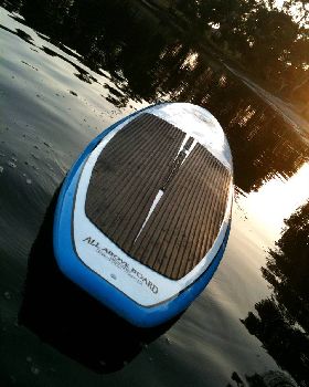 Emery 10" Stand up paddle board in Lennox :)