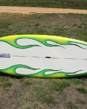 8'2 002 (Small)