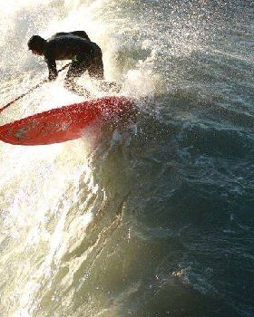Cold but pumping Sunday. Photos by Karl Soulos