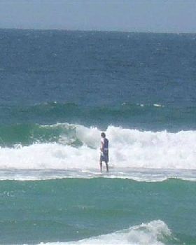 PB140028 (Small)