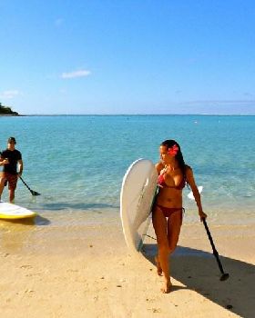 SUNNY KING PADDLEBOARDS 'Walk on Water Week' COOK ISLANDS