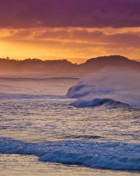 Big swell at Kirra