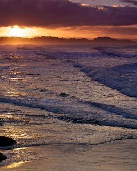 Big swell at Kirra