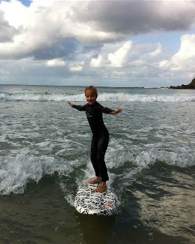Tahlia Surfing