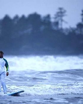 tofino-olympic-flame-surfing