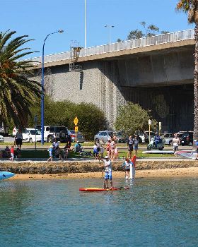 SUPWA Stand Up Paddle Borad Bridge To Bank Race