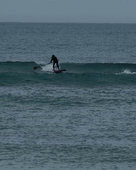 Radman Larrie rippen st georges up. Vic paddelen in
