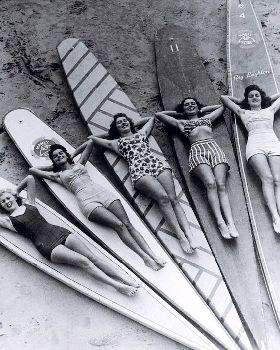 vintage-surfer-girls