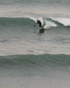 Slow,mellow surf